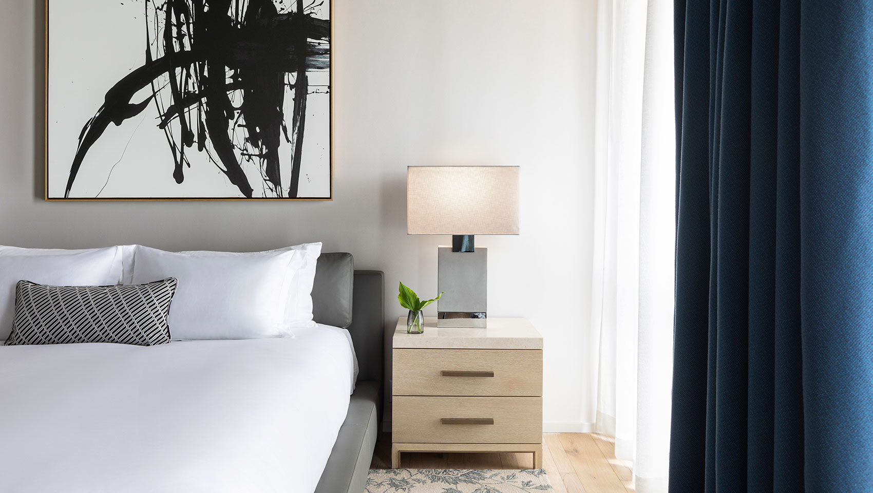 The Kimpton Pittman Hotel guestroom