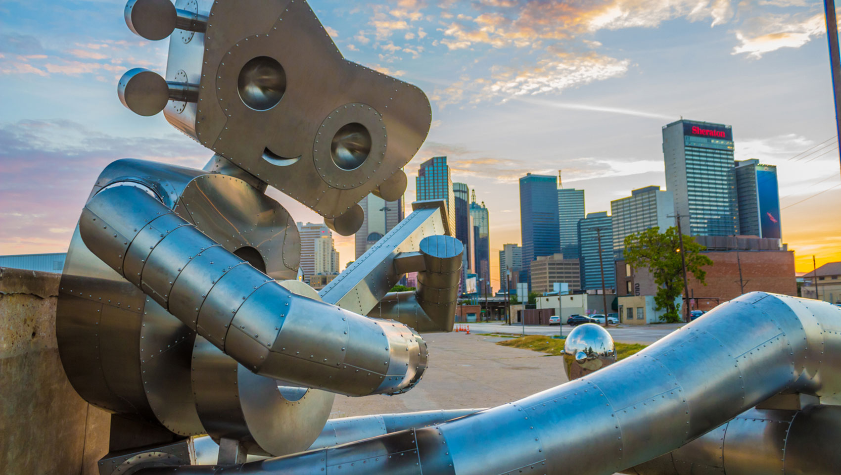 Traveling Man metal structure in Deep Ellum